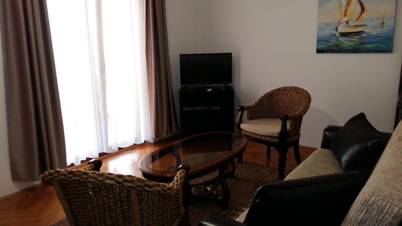 Lazar Apartments Петровац Экстерьер фото