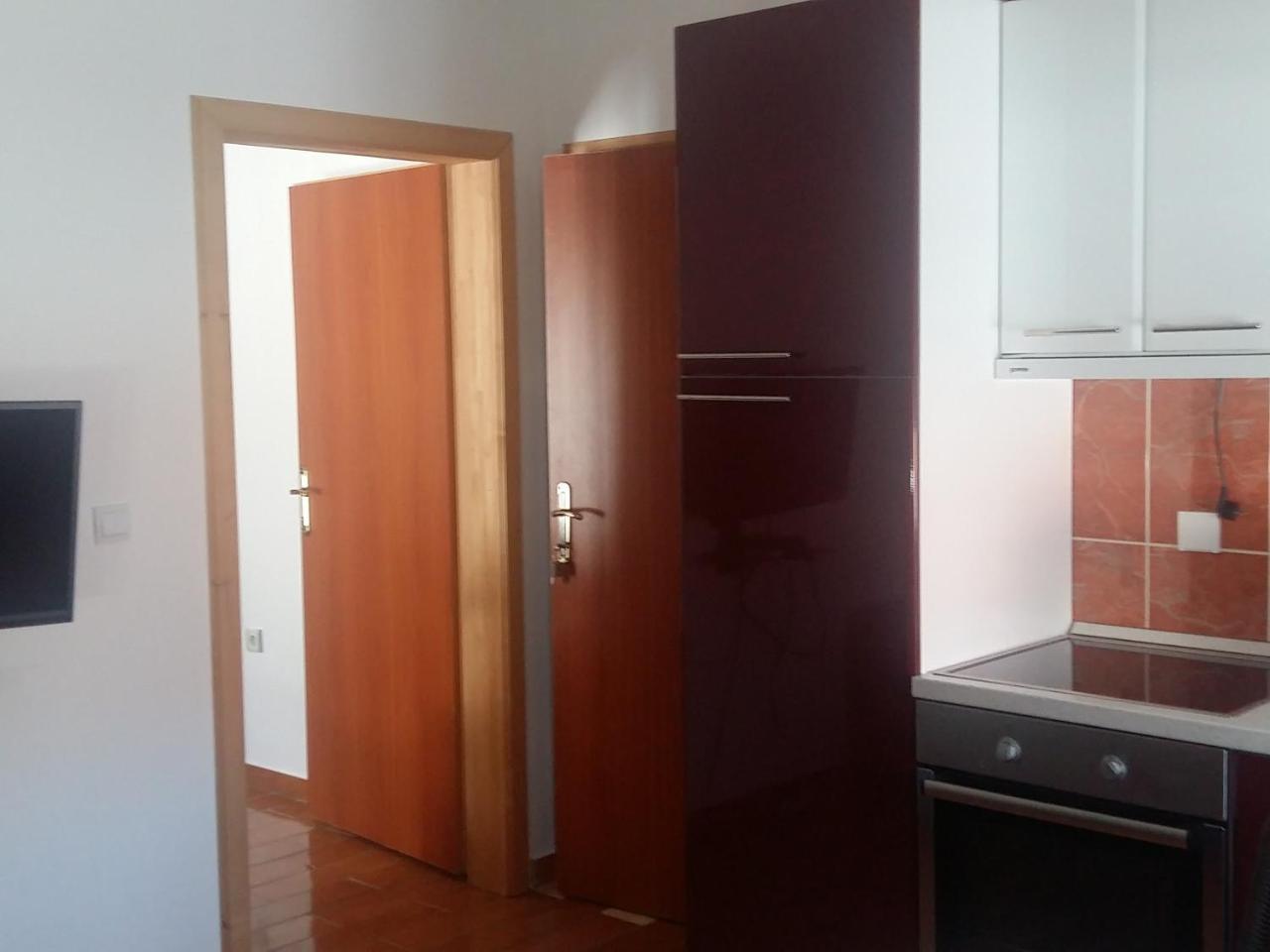Lazar Apartments Петровац Экстерьер фото