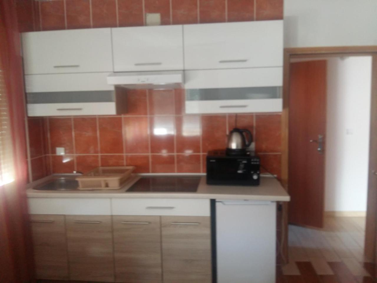Lazar Apartments Петровац Экстерьер фото
