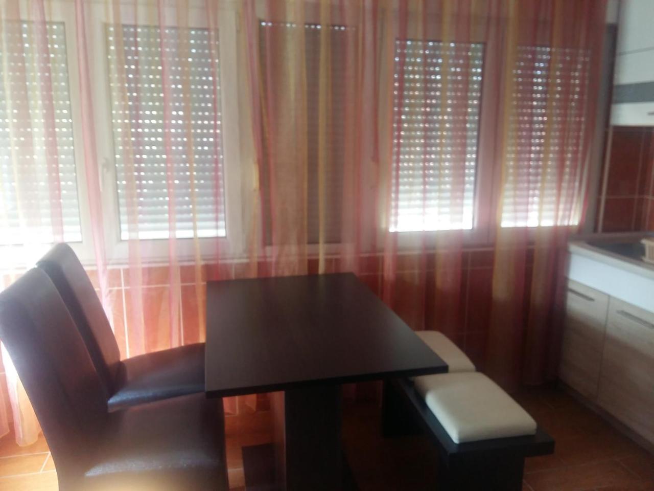 Lazar Apartments Петровац Экстерьер фото