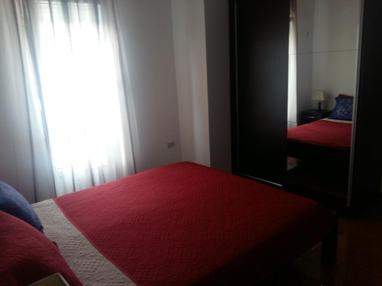 Lazar Apartments Петровац Экстерьер фото