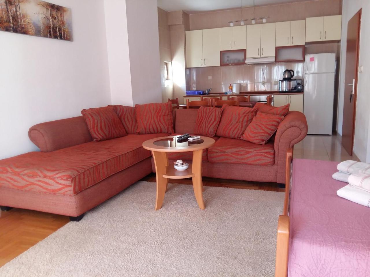 Lazar Apartments Петровац Экстерьер фото